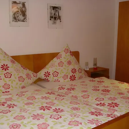 Gaestehaus Brigitte Kienzler بيت للعطل