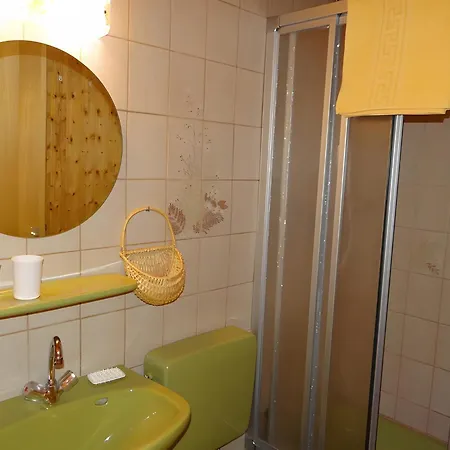 Gaestehaus Brigitte Kienzler بيت للعطل تيبرغ